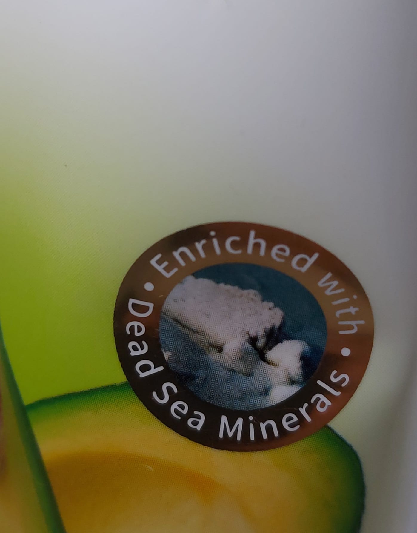Crema nutriente extra ricca all'avodado con minerali attivi del mar morto 100 ml Health & Beauty